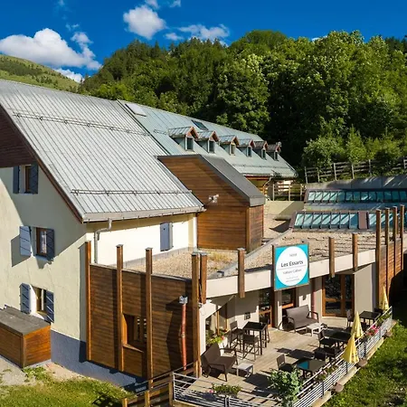 Les Essarts, Ussim Hotel Valloire