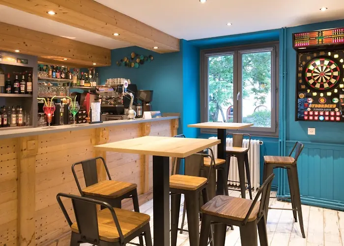 Les Essarts, Ussim Hotel