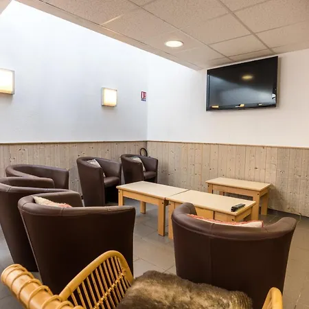 Hotel Les Essarts, Ussim