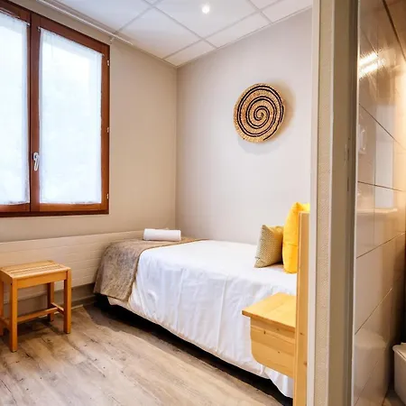 Les Essarts, Ussim Hotel