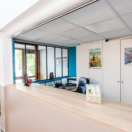 Les Essarts, Ussim Valloire